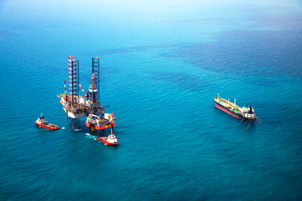 oil-rig-gulf-with-oil-tanker-ship